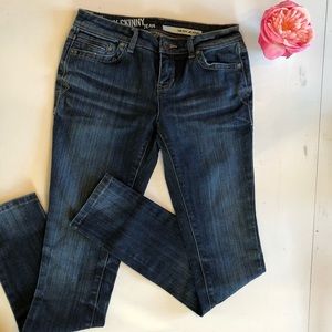 💕 DKNY City Skinny Jeans